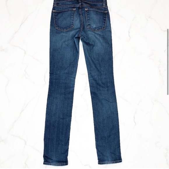 J Brand 811 Mid Rise Skinny Jeans in Dark Vintage - Picture 2 of 9